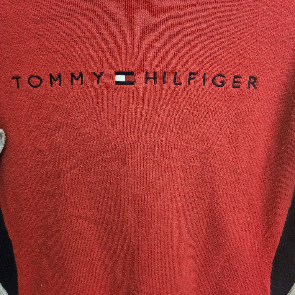 Tommy Hilfiger Women's Red Sweater - Picture 2 of 6